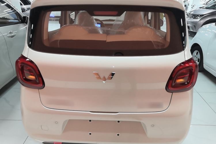 Used Wuling Hongguang MINIEV 2025 Four-Door Version Advanced Edition
