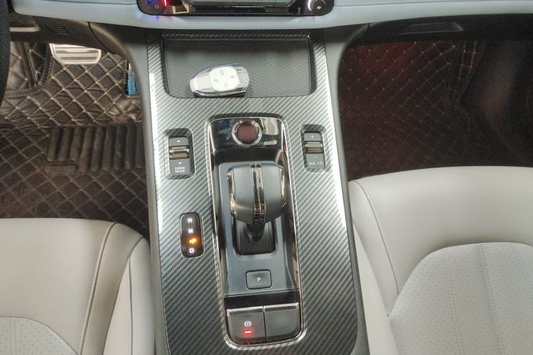 Used GAC Trumpchi EMPOW 2023 Shadow Leopard H Smart Hybrid Edition
