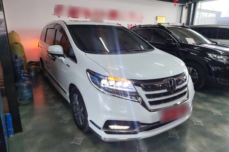 Used Honda Elysion 2019 2.0L Hybrid Supreme Edition
