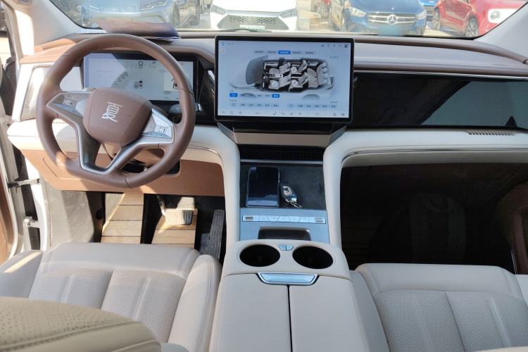 Used BYD Xia 2025 DM-i 1.5T 180km Beyond Edition
