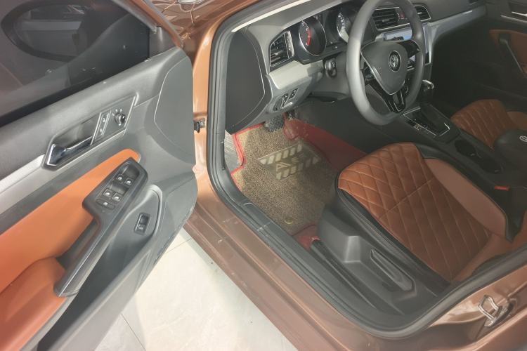 Used Volkswagen Lamando 2017 230TSI DSG Fashion Edition