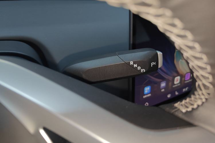 Used  12 2025 Ultra Extended-Range Edition
