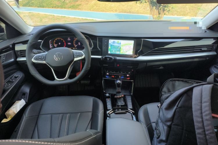 Used Volkswagen Passat 2025 Premium Version 380TSI Dragon Edition
