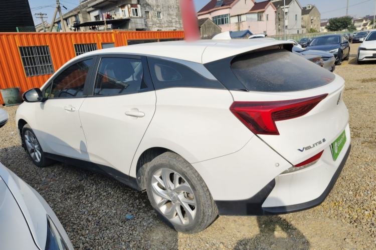 Used Buick Velite 6 2023 Revised Version 430 km Range – Commuter Edition
