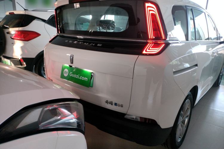 Used Bestune NAT 2022 Comfortable Travel Battery-Swap Version 100kW 414km