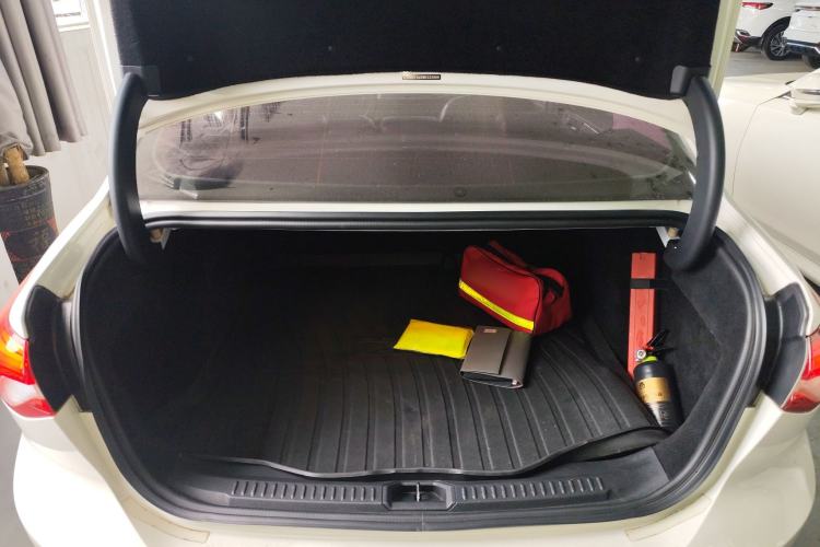 Used Ford Focus 2021 Sedan EcoBoost 180 Automatic Trendy Model