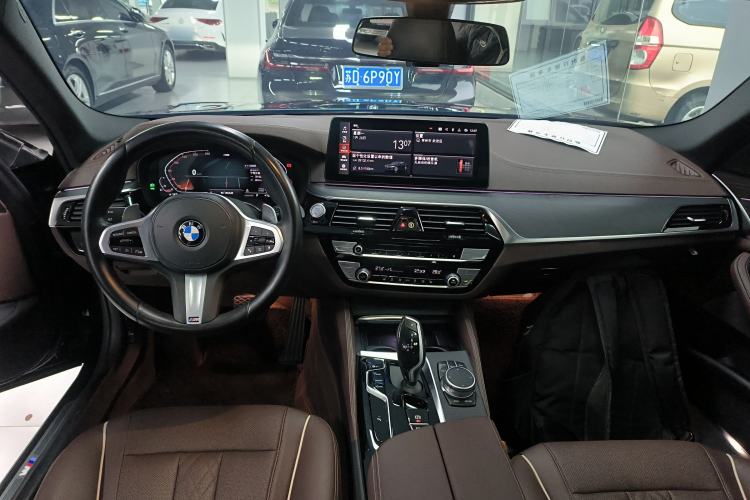 Used BMW 5 Series 2022 Restyled 530Li Leading Edition M Sport Package
