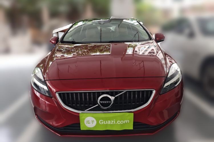Used Volvo V40 2017 T3 Zhiyi Edition