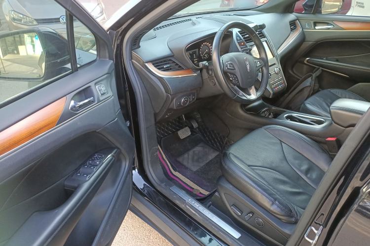 Used Lincoln MKC 2017 2.0T Four-Wheel Drive Zunya Edition
