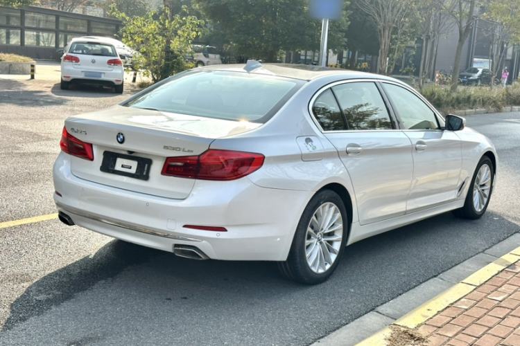 Used BMW 5 Series New Energy 2020 530Le Luxury Package
