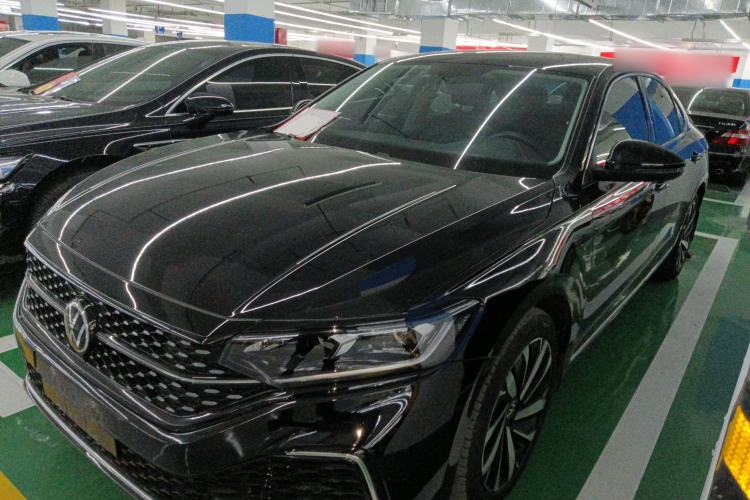 Used Volkswagen Passat 2022 330TSI Starry Elite Edition