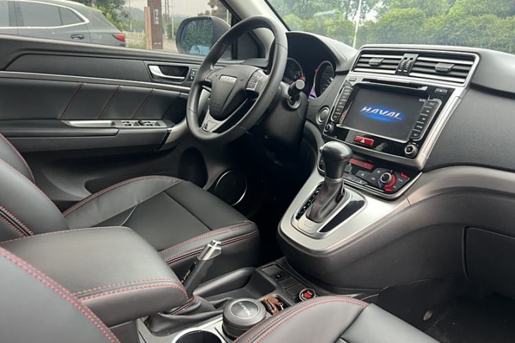 Used Haval M6 2017 1.5T Automatic Two-Wheel Drive Urban Model
