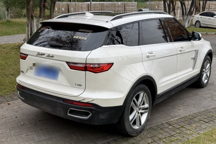 Used Zotye T700 2017 1.8T Dual-Clutch Prestige Model
