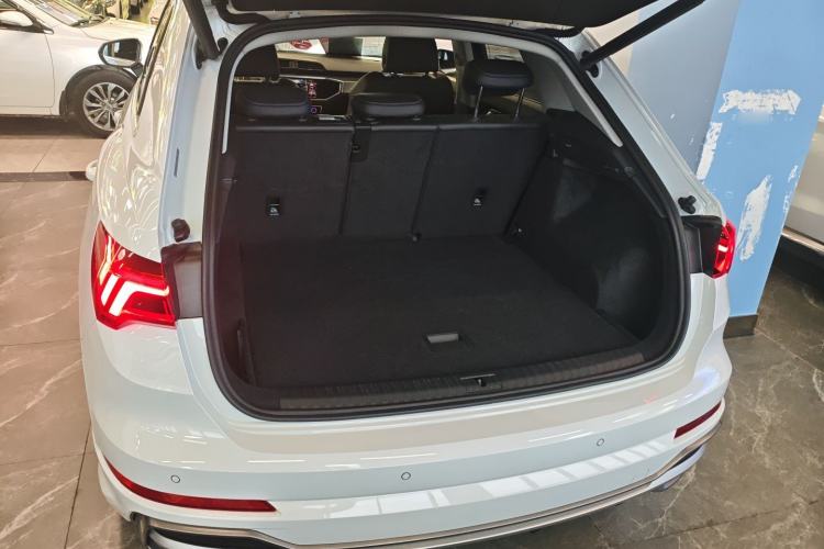 Used Audi Q3 2020 35 TFSI Fashion Dynamic Model
