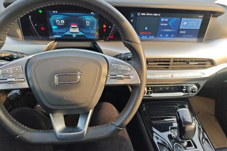 Used Bestune T77 2023 1.5T Automatic Luxury Model
