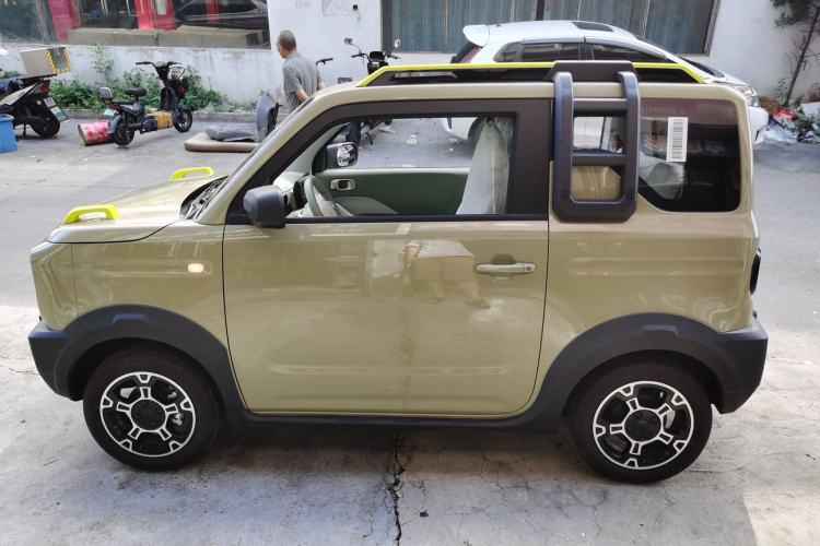 Used  Panda 2025 210km Panda Rider
