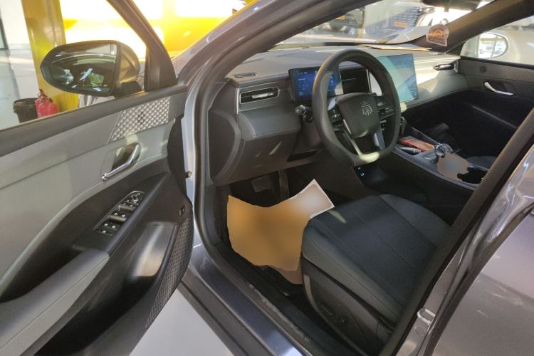 Used BYD Qin PLUS 2025 DM-i Smart Drive 120KM Superior Model
