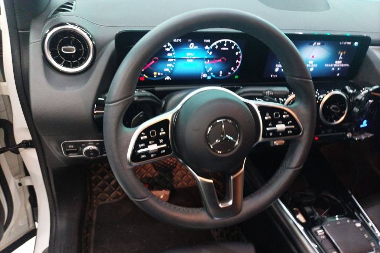 Used Mercedes-Benz GLA 2023 Facelifted GLA 200