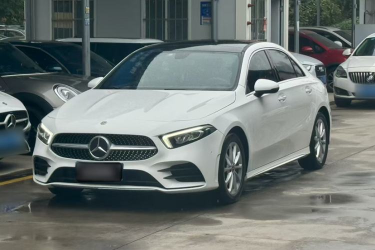 Used Mercedes-Benz A-Class 2020 Restyled A 200 L Sport Sedan Fashion Version
