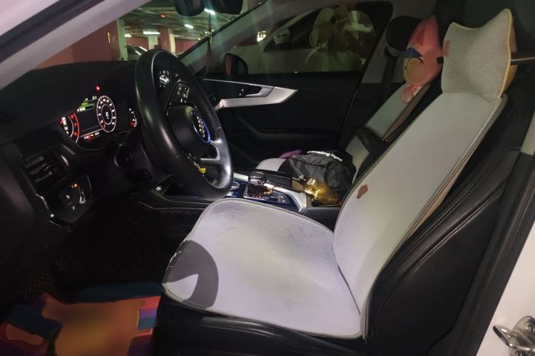 Used Audi A4L 2018 30th Anniversary Edition 40 TFSI Fashion Model