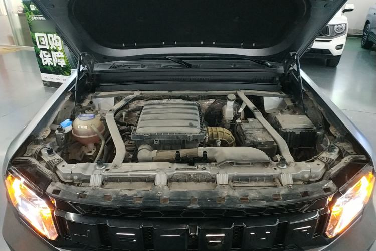 Used Jetour Traveler 2023 2.0T All-Wheel Drive CrossPRO+
