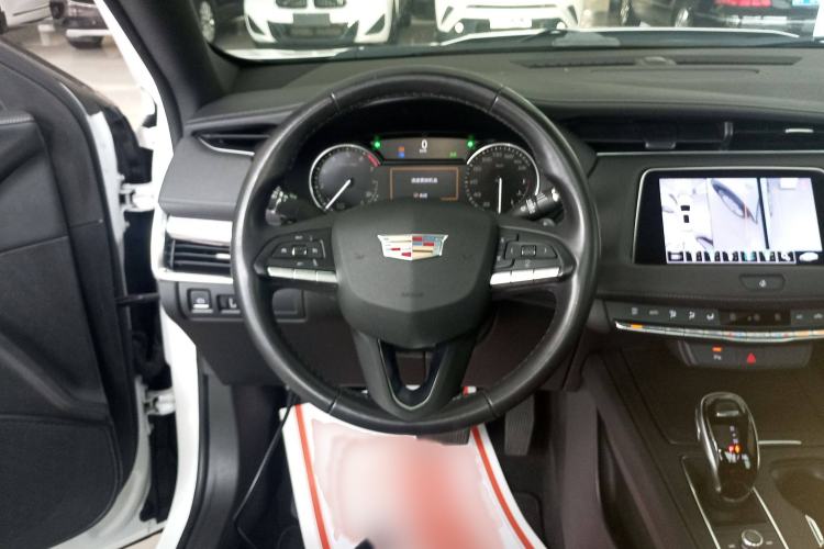 Used Cadillac XT4 2021 28T Two-Wheel Drive Tech Edition
