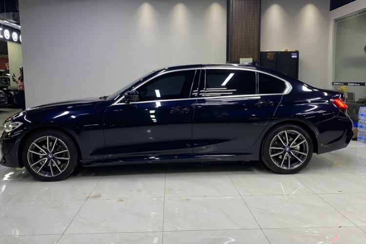 Used BMW 3 Series 2022 Restyled 320Li M Sport Package
