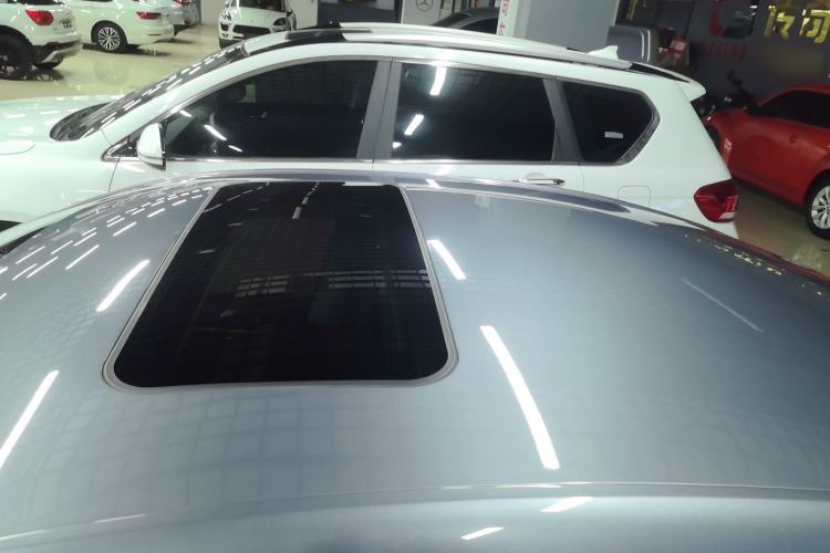 Used Roewe i5 2021 1.5L CVT Platinum Edition
