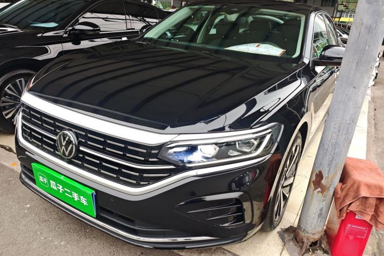 Used Volkswagen Passat 2023 Facelift 330TSI Luxury Edition