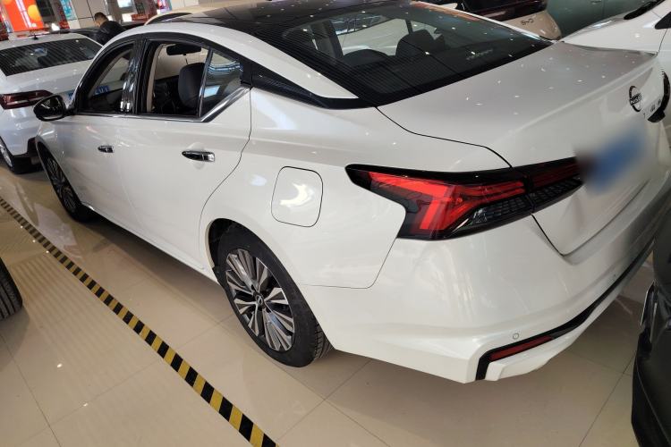 Used Nissan Teana 2022 2.0L XL-TLS Enjoyment Edition
