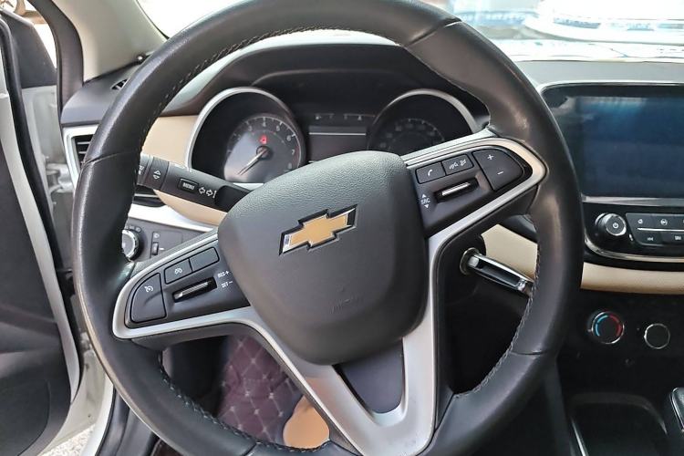 Used Chevrolet Monza 2021 320 Automatic Enjoyment Sunroof Edition
