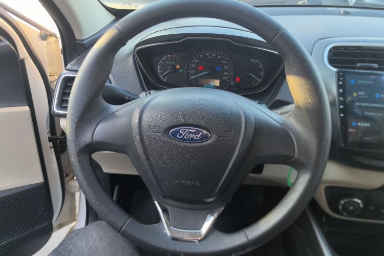 Used Ford Escort 2017 Revised Version 1.5L Manual Comfort Edition
