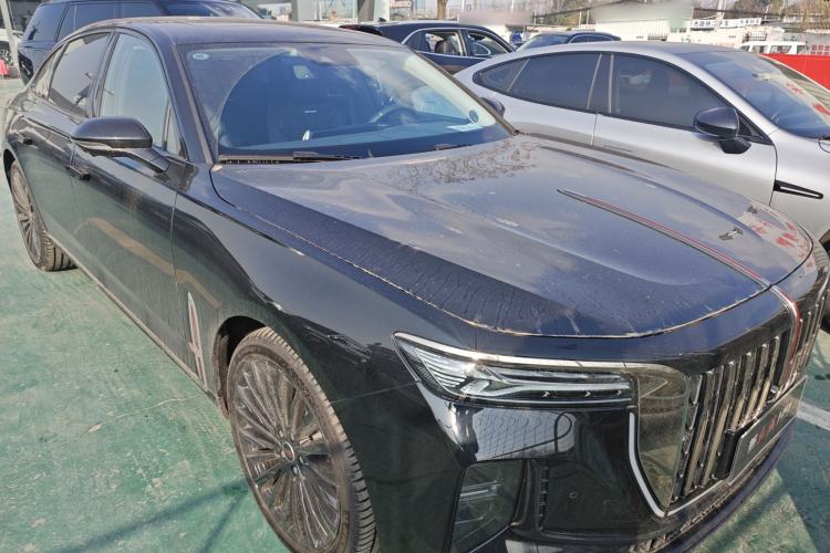 Used Hongqi H9 2025 2.0T Two-Wheel-Drive Flagship Private Enjoyment Style 5 Seats