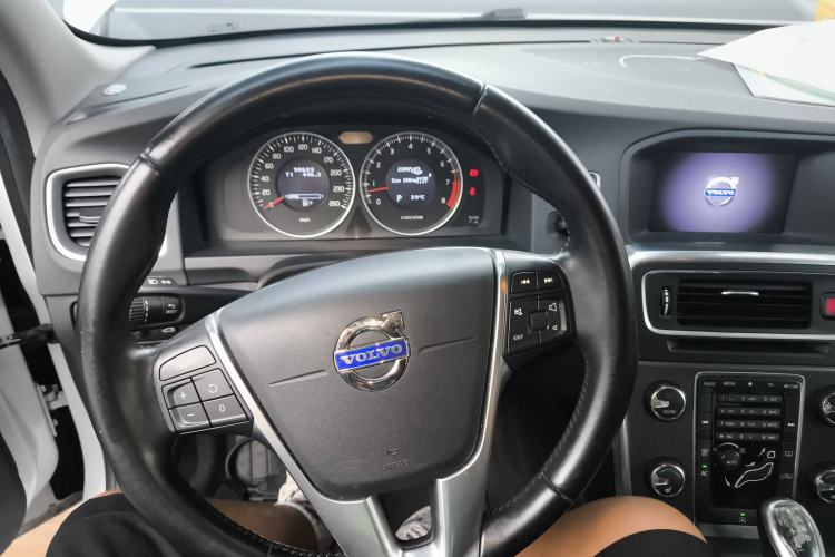 Used Volvo S60 2013 T5 Comfort Edition
