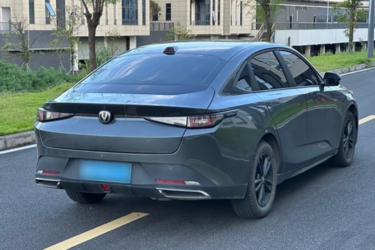 Used Changan Eado DD 2023 Blue Whale NE 1.5T GDI DCT Luxury Edition
