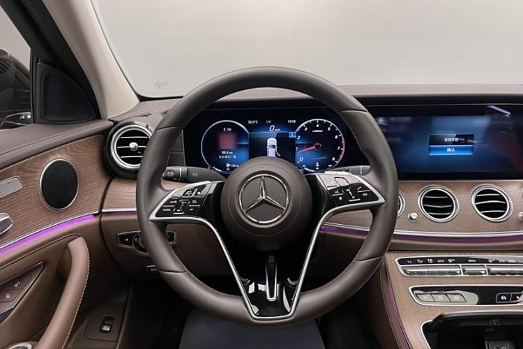 Used Mercedes-Benz E-Class 2022 E 260 L
