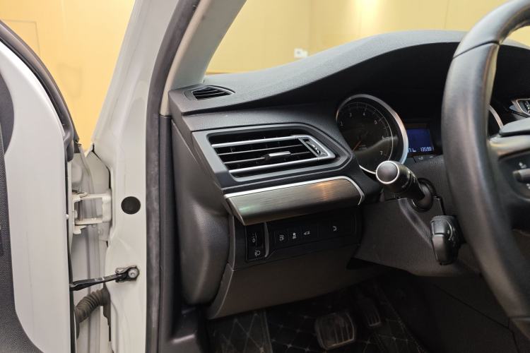 Used Peugeot 408 2015 1.2T Automatic Luxury Edition
