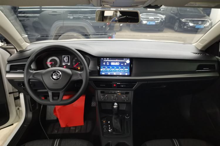 Used Volkswagen Lavida 2019 1.5L Automatic Fashion Edition China VI