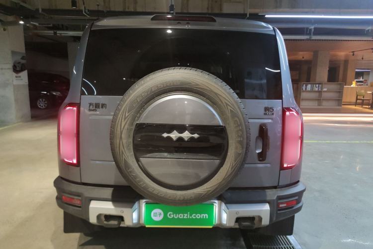 Used  Leopard 5 2023 Explore Edition
