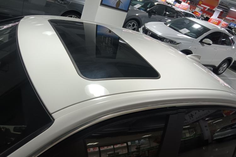 Used BMW 3 Series 2014 320Li Fashion Model
