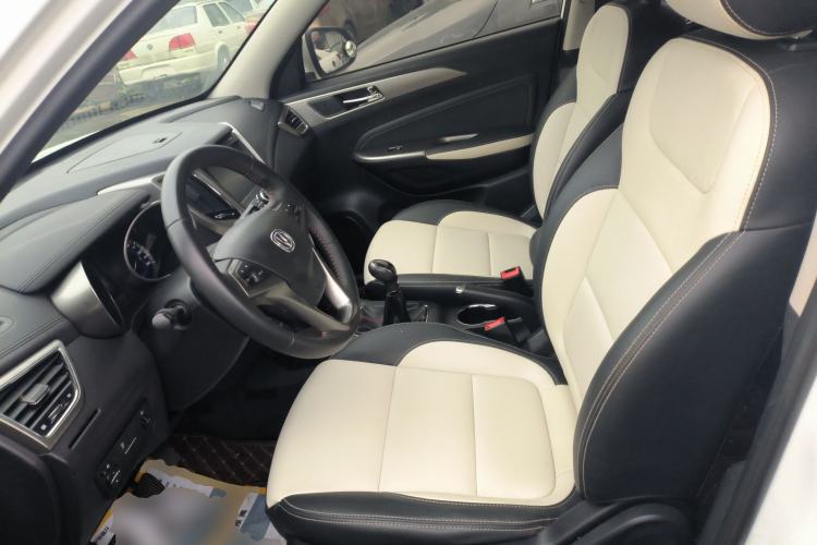 Used Changan CS35 2017 1.6L Manual Luxury Model
