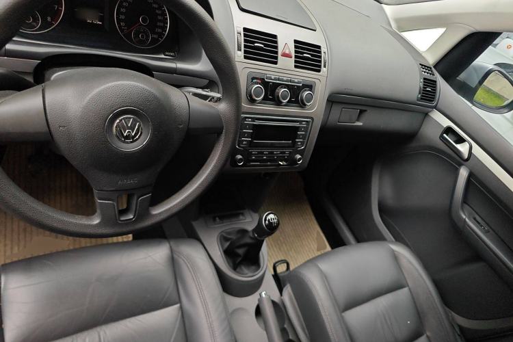 Used Volkswagen Touran 2013 1.4T Manual Comfort Edition 5-Seater
