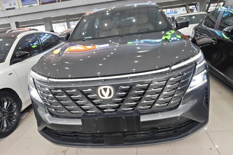 Used Changan CS75 PLUS 2025 4th Generation 1.5T New Blue Whale Smart Luxury Edition
