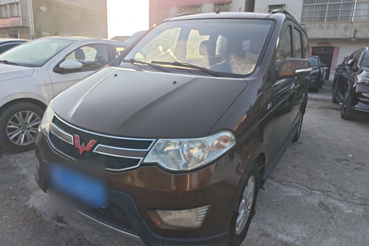 Used Wuling Hongguang 2014 1.2L S Comfort Model China IV