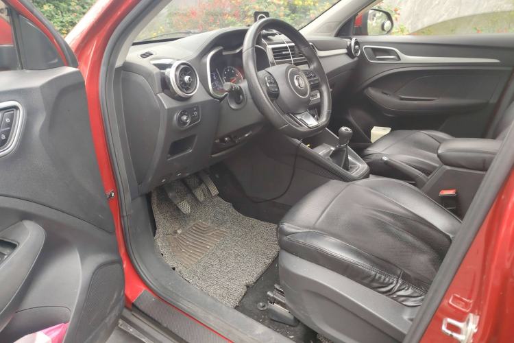 Used MG ZS 2020 Global Bestseller with 1.5L Engine Manual Transmission and a Massive 65-Inch Panoramic Sunroof Version
