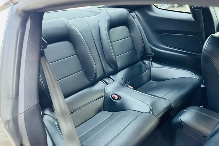 Used Ford Mustang 2021 2.3T EcoBoost
