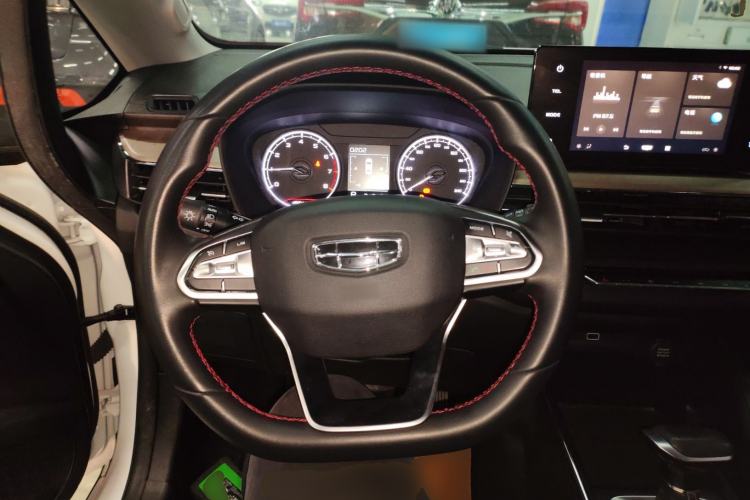 Used Geely Auto Vision X3 2021 PRO 1.5L CVT Deluxe Model
