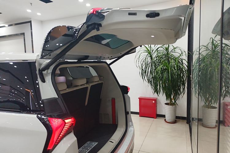 Used Buick GL8 New Energy 2024 Lu Zun Deluxe Edition 7-Seater