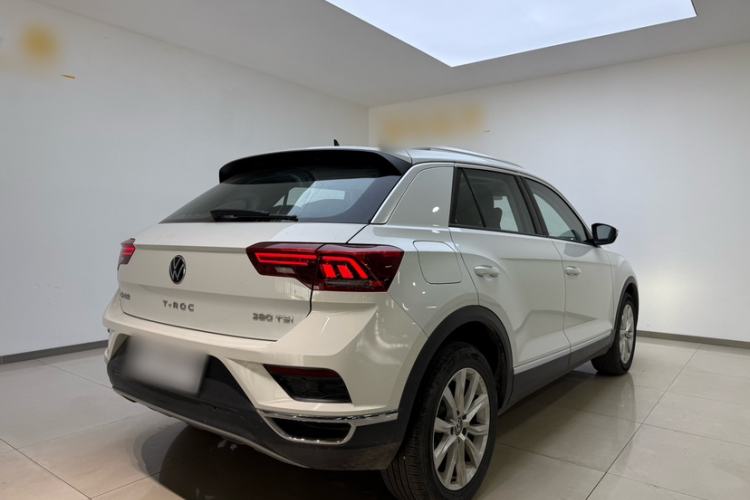 Used Volkswagen T-ROC 2022 280TSI DSG Two-Wheel Drive Elite PLUS