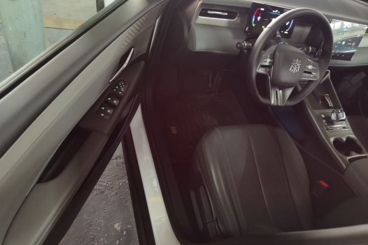 Used BYD Qin PLUS 2025 DM-i Smart Drive 55KM Leading Model